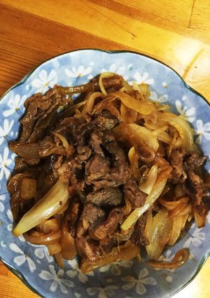 簡単牛肉と玉ねぎの炒めもの-レシピのメイン写真