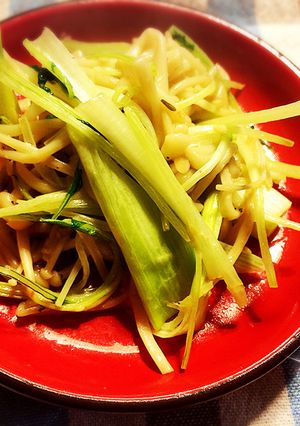 エノキと水菜のクレイジーソルト炒め♪-レシピのメイン写真