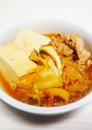 身体温まる☆キムチとたっぷり生姜の肉豆腐-レシピのメイン写真