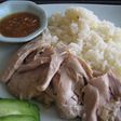 蒸し鶏のせご飯(カオマンガイ)