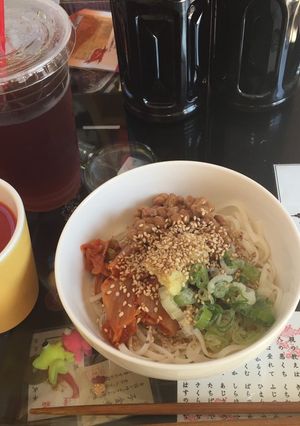 夏にぴったり冷たい釜玉うどん-レシピのメイン写真