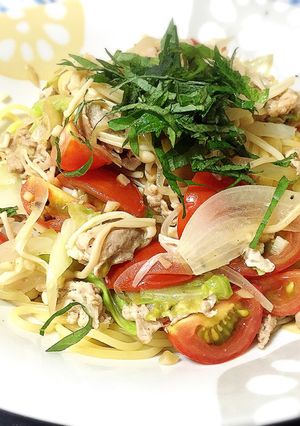 簡単☆エスニック風味豚肉とトマトのパスタ-レシピのメイン写真