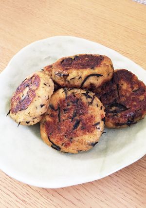 余ったひじき煮で豆腐だけハンバーグ-レシピのメイン写真