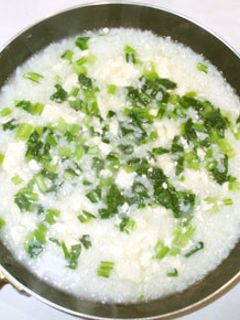 豆腐と小松菜の簡単中華風お粥♪残りご飯-レシピのメイン写真