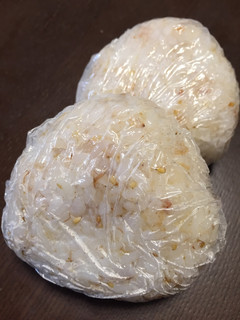 ♬簡単!残りご飯でおにぎり♬-レシピのメイン写真