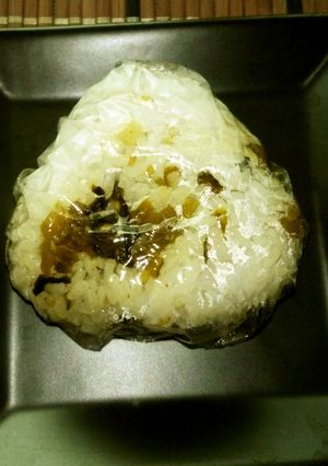 チーズin高菜めしおにぎり-レシピのメイン写真