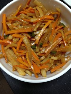 大根と人参のにんにく生姜風味きんぴら-レシピのメイン写真