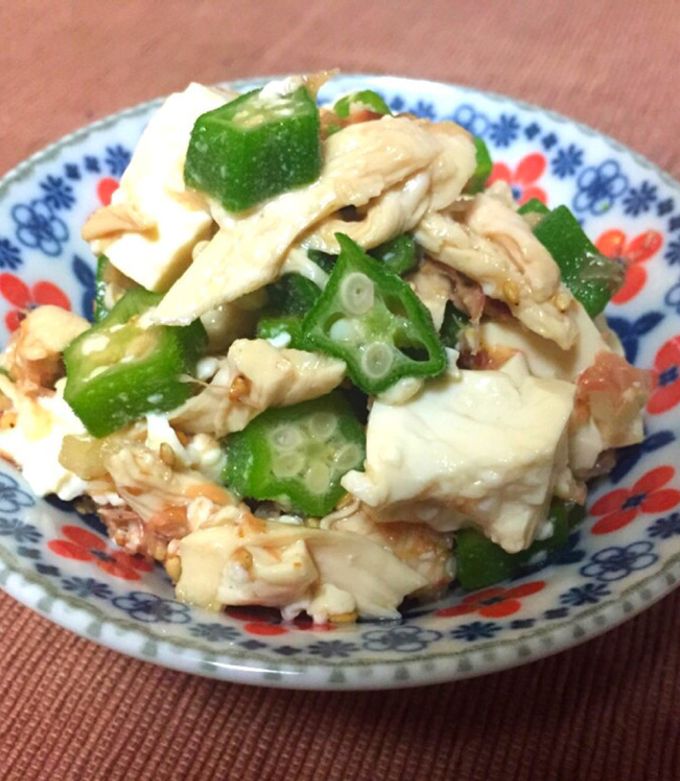 ささみとオクラと豆腐の冷奴風サラダ-レシピのメイン写真