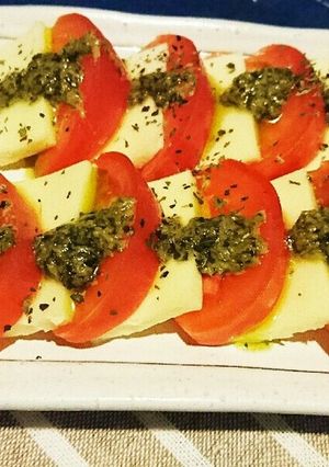 簡単♪トマトとモッツァレラのカプレーゼ-レシピのメイン写真