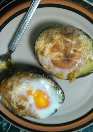 アボカドエッグ-レシピのメイン写真