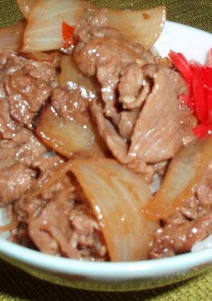 簡単に出来る中華風牛丼-レシピのメイン写真