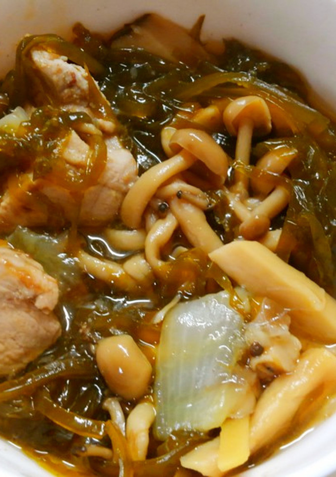 簡単！和食に切り昆布と豚肉ときのこの煮物-レシピのメイン写真