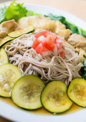 にんにくたっぷり冷やしカレー十割そば-レシピのメイン写真