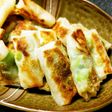 簡単おつまみ!枝豆&チーズの餃子の皮包み