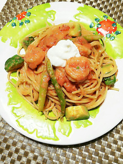 エビとアボカドの♥トマトクリームパスタ♥-レシピのメイン写真