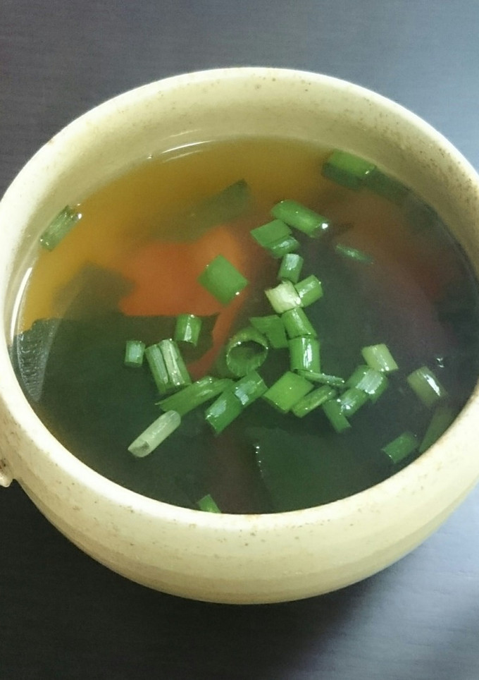 トマトとワカメのスープ-レシピのメイン写真