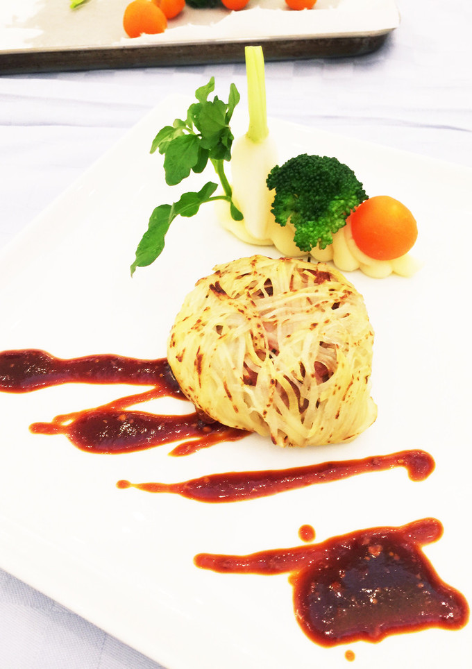 13.仔牛のフィレ ポテト包み焼き-レシピのメイン写真