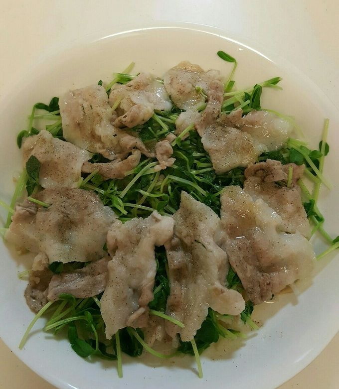 レンチンのみ！豚バラ豆苗モヤシのレンジ蒸-レシピのメイン写真