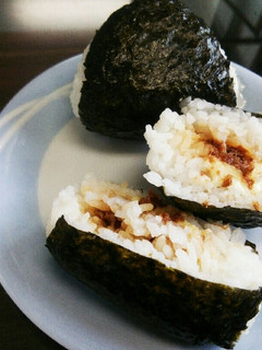 おかか佃煮とチーズのおにぎり☆-レシピのメイン写真