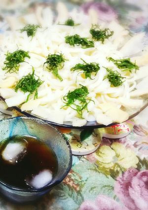 筍と大葉の稲庭ざるうどん(めんつゆ)-レシピのメイン写真