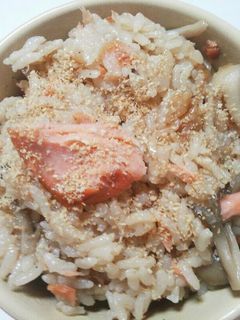 鮭の炊き込みご飯-レシピのメイン写真