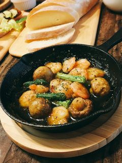 スキレットで簡単アヒージョ-レシピのメイン写真