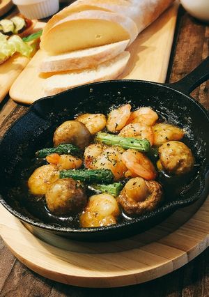 スキレットで簡単アヒージョ-レシピのメイン写真
