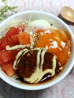 マグ丼(マグカップ丼ぶり)~ロコモコ風~-レシピのメイン写真