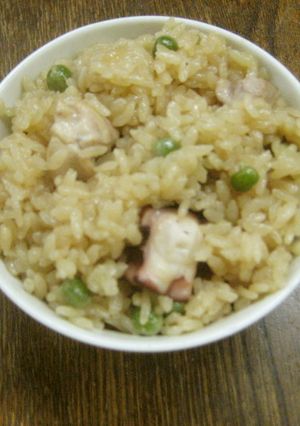 鶏肉とタコの炊き込みご飯-レシピのメイン写真