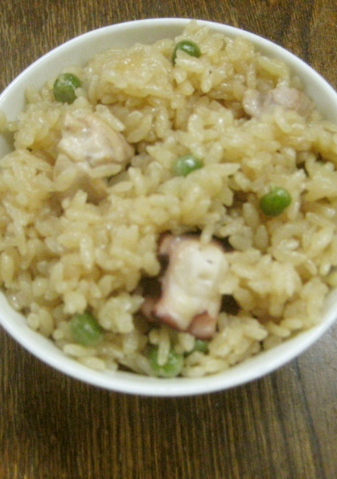 鶏肉とタコの炊き込みご飯-レシピのメイン写真