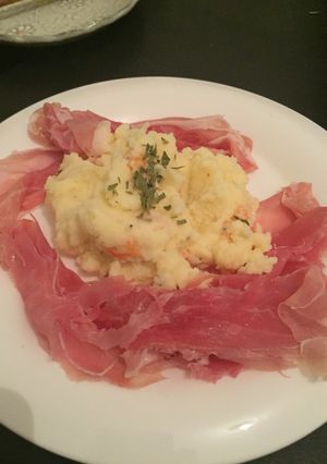 海外キッチン対応生ハムクリチポテトサラダ-レシピのメイン写真