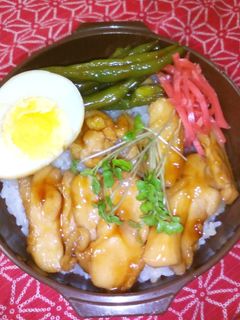 フライパン一つで簡単・鶏の照り焼き丼弁当-レシピのメイン写真