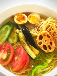 彩り野菜の冷やしラーメン 鶏鰹スープ-レシピのメイン写真
