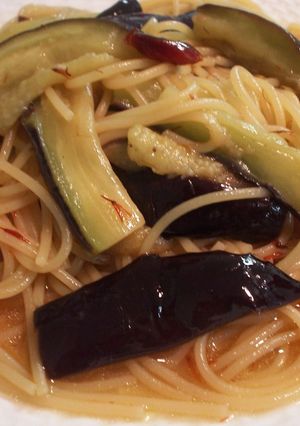 (∵)屋：茄子のサフランぺペロンチーノ-レシピのメイン写真