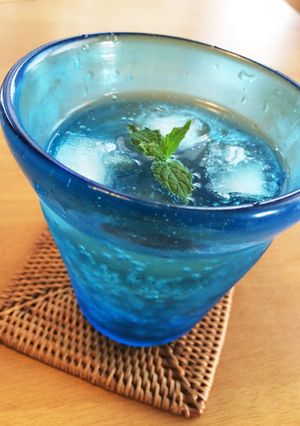 ライチとウメの炭酸ソーダ-レシピのメイン写真