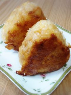 たまごかけ焼きおにぎり-レシピのメイン写真