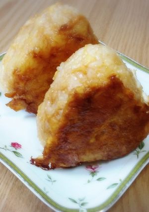 たまごかけ焼きおにぎり-レシピのメイン写真