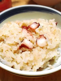 炊飯器で簡単タコ飯!-レシピのメイン写真