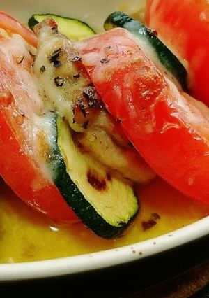 トマトとズッキーニと鶏ももオーブン焼き☆-レシピのメイン写真