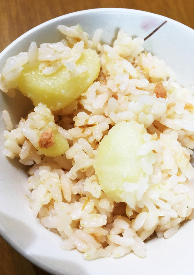 鮭とジャガイモの炊き込みご飯-レシピのメイン写真