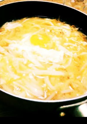 【簡単】激旨味噌チゲうどん-レシピのメイン写真