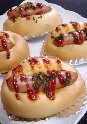 [FP]チーズも巻き巻き♪ウインナーパン-レシピのメイン写真