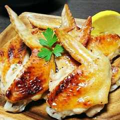 รูปของ 魚焼きグリルで☆皮パリジューシー手羽先♪