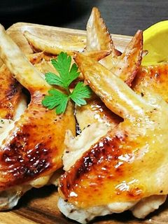 魚焼きグリルで☆皮パリジューシー手羽先♪-レシピのメイン写真