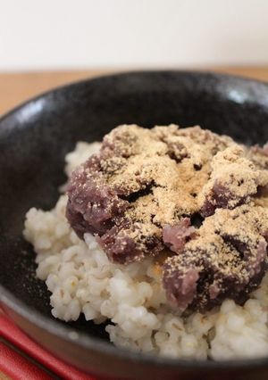 １人分おやつランチ♪ゆで米粒麦でおはぎ風-レシピのメイン写真