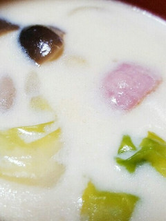 キャベツとウインナーの豆乳スープ-レシピのメイン写真