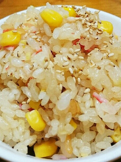 生姜香る☆コーンとカニかまの炊き込みご飯-レシピのメイン写真