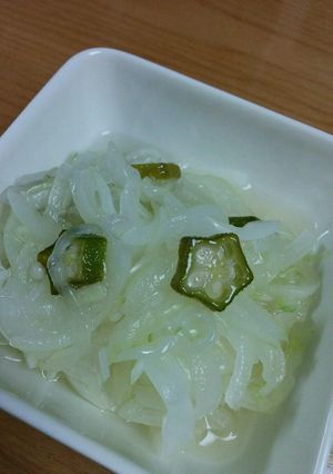 新玉ねぎとオクラの甘酢あえ-レシピのメイン写真