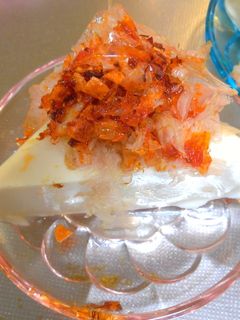 ラー油&鰹節で簡単冷奴♪-レシピのメイン写真