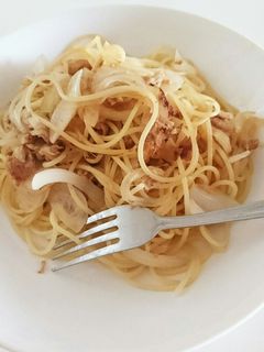 ツナ缶と玉ねぎ♡簡単和風パスタ-レシピのメイン写真